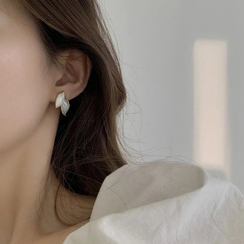 LATS Pendientes de metal con forma de hoja