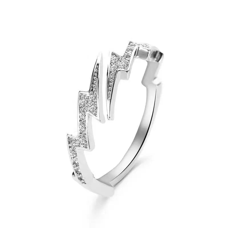 anillo  Silver Color Lightning y flor de camelia Adjustable