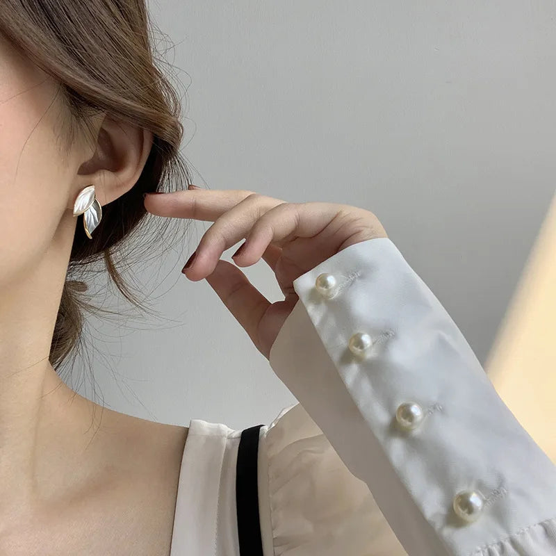 LATS Pendientes de metal con forma de hoja