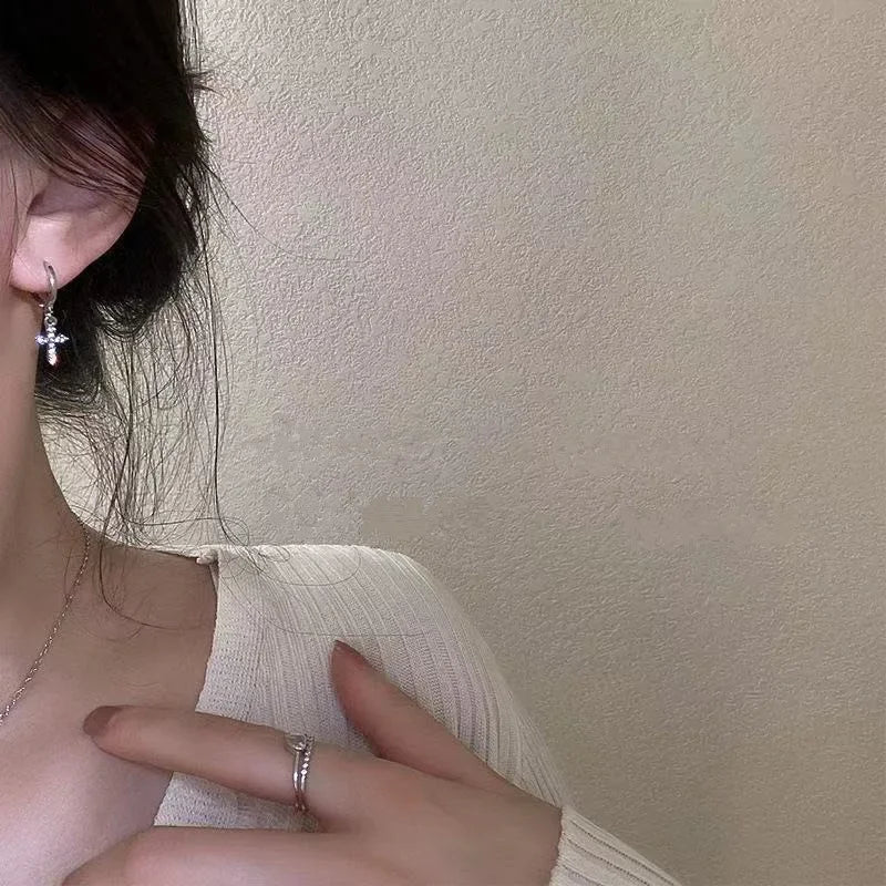 Pendientes de cruz de cristal  para mujer